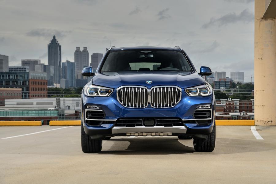  BMW X5 xDrive40i (G05) 2018 года  (NA) (фото 11 из 36)